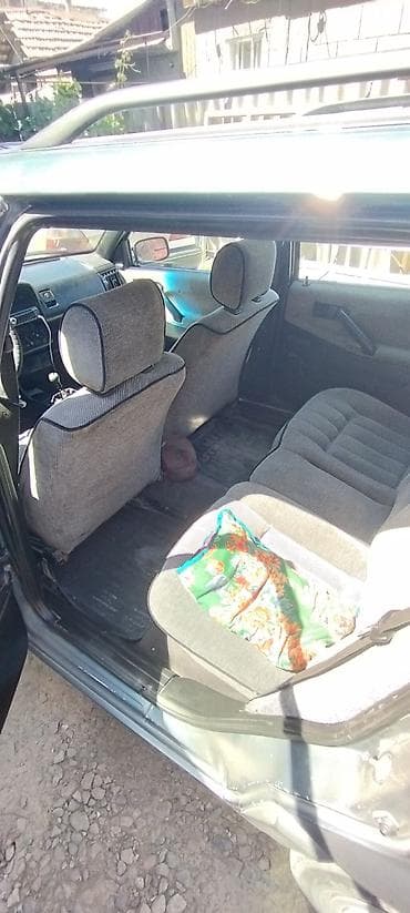 transporter multivan: Volkswagen Passat: 1988 г., 1.8 л, Механика, Бензин, Универсал — 4