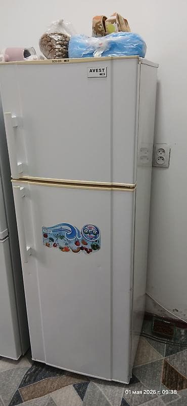 Холодильник Avest, Б/у, Двухкамерный, Total no frost