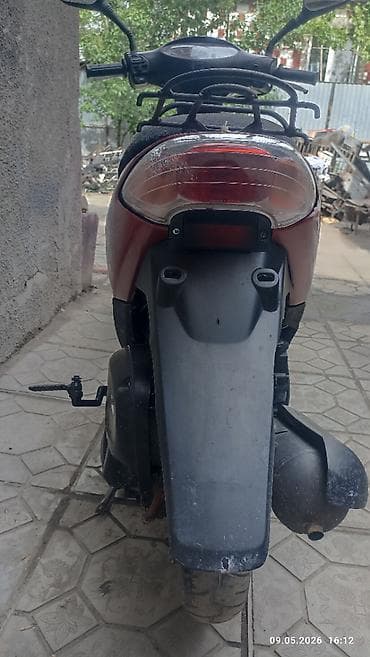 Скутеры: Продаю скутер HONDA DIO 50 кубов.4 тактный!водяное охлаждения — 4