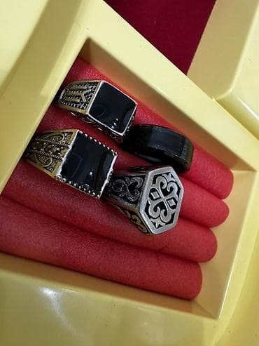 4 кольца по цене одной успейте купить Мужские перстни с чёрными