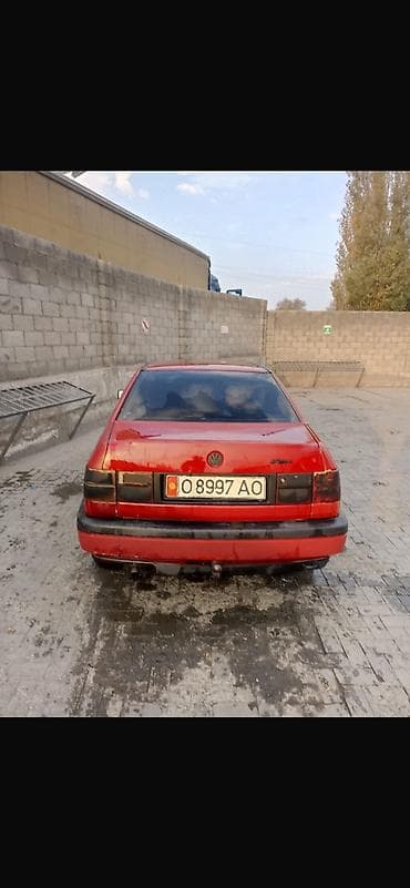 transporter multivan: Volkswagen Vento: 1992 г., Механика, Бензин — 2