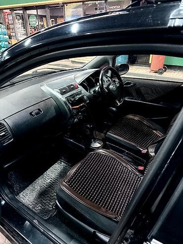 граната фит: Honda Fit: 2003 г., 1.5 л, Хэтчбэк — 6