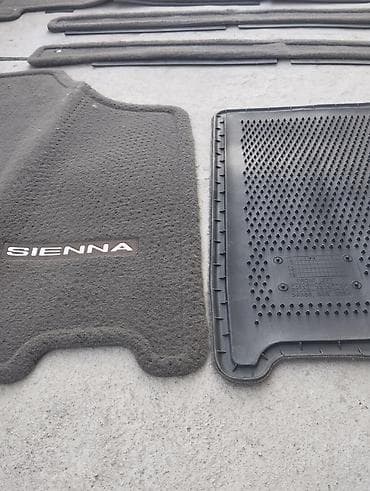 bmw e35: Родные Ворсовые Полики Для салона Toyota, цвет - Серый, Б/у, Самовывоз — 4