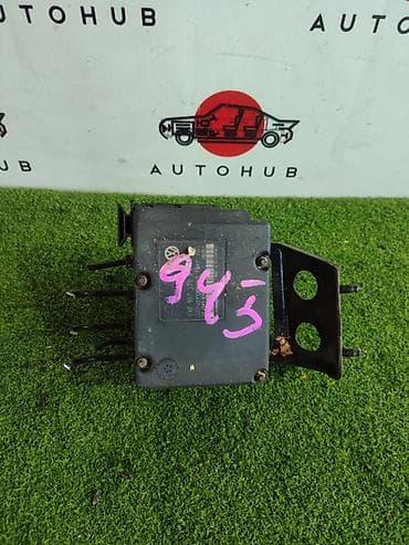 Блок ABS Volkswagen Polo 1, год 2000 (б/у). - Оригинальный модуль ABS