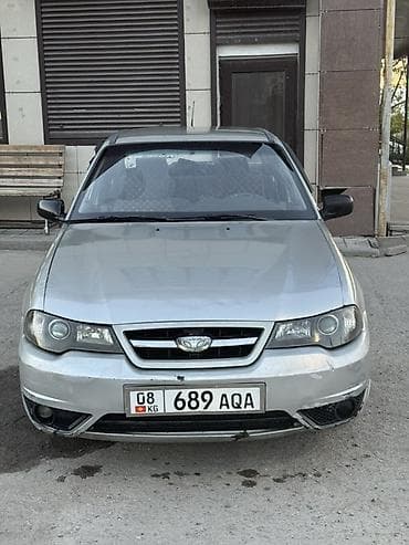 Daewoo Nexia: 2009 г., 1.5 л, Механика, Бензин, Седан