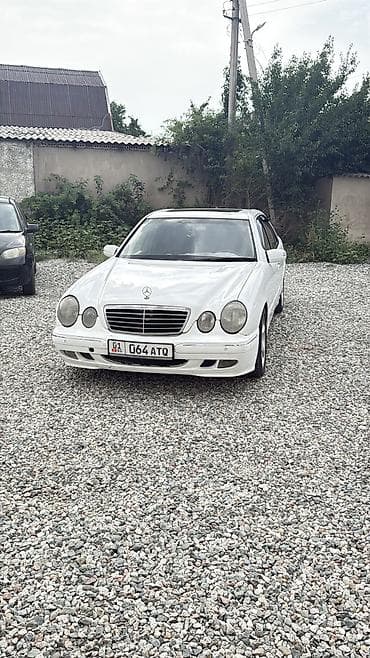 Mercedes-Benz E-Class: 2000 г., 3.2 л, Типтроник, Бензин, Седан — 4