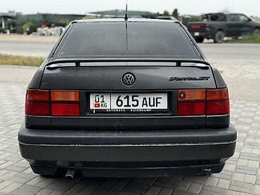Продажа авто: Volkswagen Vento: 1992 г., Седан — 4