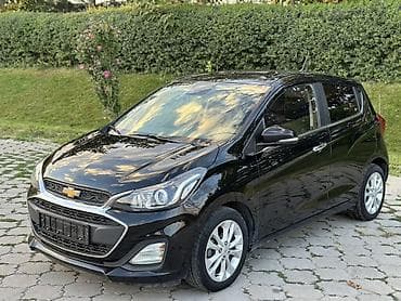 Транспорт: Chevrolet Spark: 2018 г., 1 л, Вариатор, Бензин, Хэтчбэк — 3