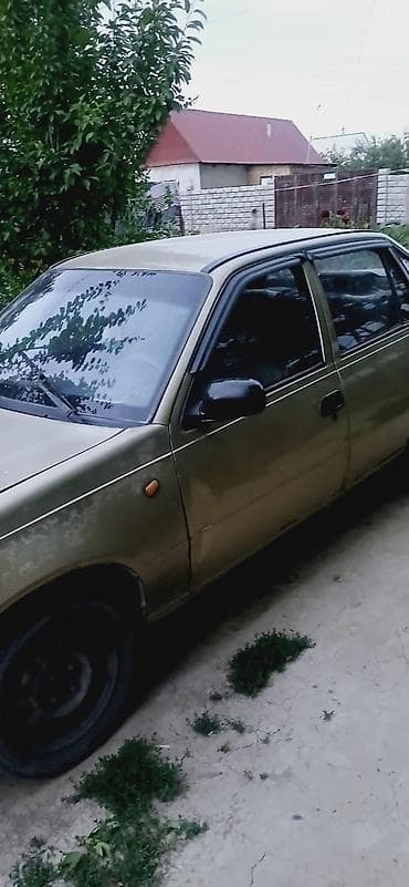 uz fe: Daewoo Nexia: 2008 г., 1.6 л, Механика, Бензин, Седан — 4