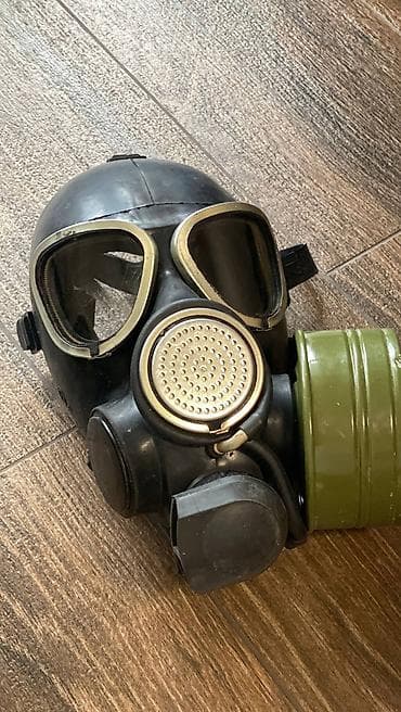 маска кальмара: Противогаз без подсумков. Состав: - Маска фильтрующая из резины с — 1