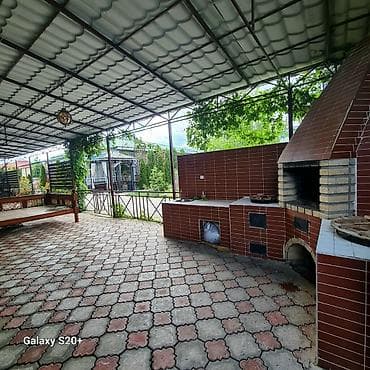 дома: Уютный частный коттедж в центре отдыха Париж что находится в селе — 5