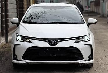 тоёта карола: Toyota Corolla: 2022 г., 1.8 л, Типтроник, Гибрид, Седан — 1