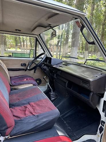 бус будка: Volkswagen Transporter: 1986 г., 1.6 л, Дизель, Бус — 6