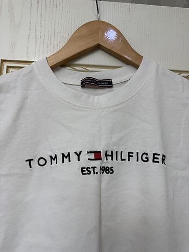 Футболки: Мужская футболка, M, L, Tommy Hilfiger, Б/у, цвет - Белый — 3