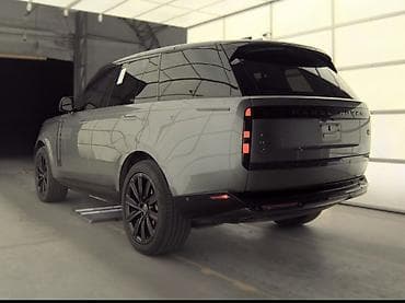man: Land Rover Range Rover: 2023 г., 3 л, Автомат, Бензин, Кроссовер — 5