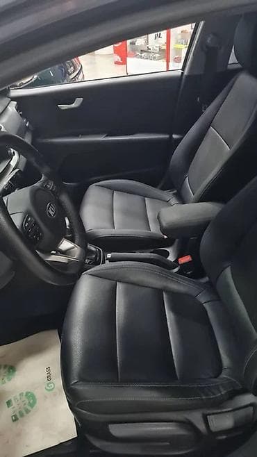 kia sporteig: Kia Stonic: 2018 г., 1.6 л, Автомат, Дизель, Кроссовер — 8