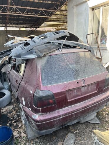 бу запчасти на мерседес в бишкеке: Volkswagen Golf: 1993 г., 1.6 л, Механика, Бензиновая, Седан — 1