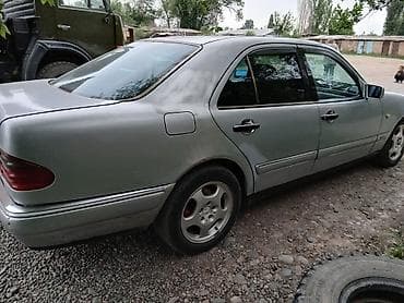 Продажа авто: Mercedes-Benz E-Class: 1996 г., 2.3 л, Механика, Бензин, Седан — 4