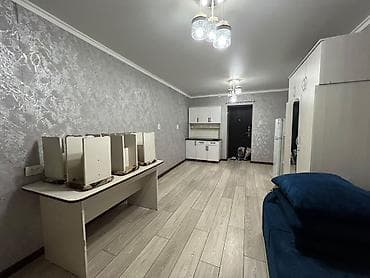 кызыл кия кыз: 1 бөлмө, Восток-5 мкр Менчик ээси, Жаныбарлары жок, 1 жылдан баштап, Толугу менен эмереги бар — 1