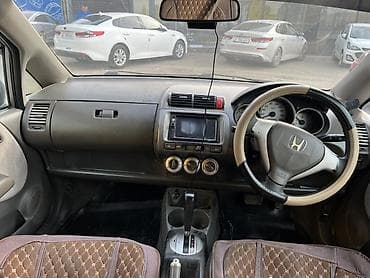 jaguar s type: Honda Fit: 2005 г., Вариатор, Бензин, Хэтчбэк — 7