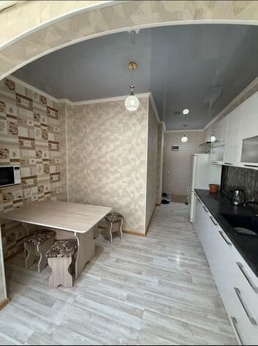 продажа домов в бишкеке без посредников 2019: 2 комнаты, 61 м², 106 серия улучшенная, 4 этаж, Евроремонт — 4