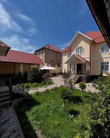 Дома: 🏡 Продается 3х-этажный дом по улице Шукурова🏰 📍Локация ул. Шукурова — 2