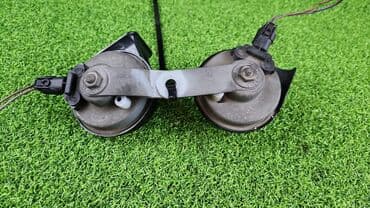 e39: Звуковой сигнал Марка: BMW Модель: 525i Год: Кузов: e39 LCi — 6