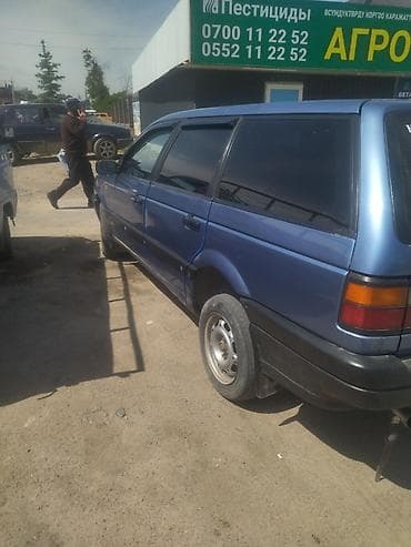 audi 80: Volkswagen Passat Variant: 1992 г., 1.8 л, Механика, Бензин, Универсал — 5