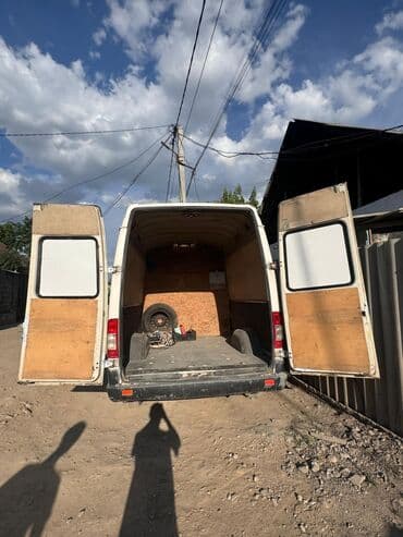 мерс 124 2 2 автомат: Жеңил жүк ташуучу унаа, Mercedes-Benz, Стандарт, 3 т, Колдонулган — 2