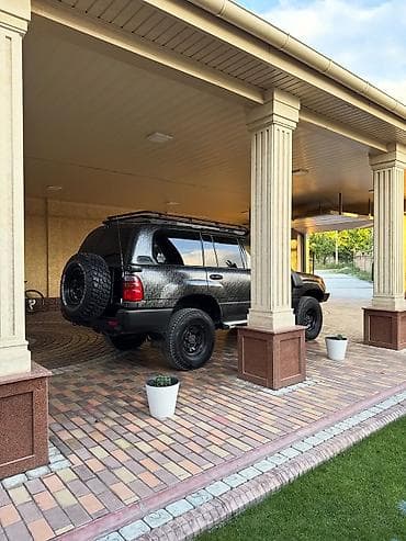 авто жак: Toyota Land Cruiser: 2001 г., 4.5 л, Кол менен иштөөчү, Газ, Жол тандабас — 5