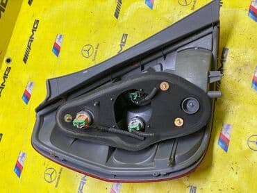 хайландер стоп: Задний правый стоп-сигнал Honda Оригинал, Япония — 2