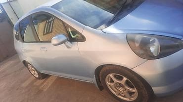 Транспорт: Honda Fit: 2002 г., 1.3 л, Вариатор, Бензин, Хэтчбэк — 5