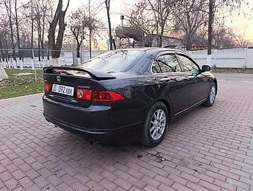 митцубиси спейс стар: Honda Accord: 2004 г., 2 л, Автомат, Бензин, Седан — 6