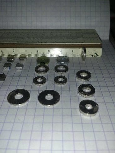 буровой: Неодимовые магниты. Разного размера и формы. Образцы на фото, линейка — 9