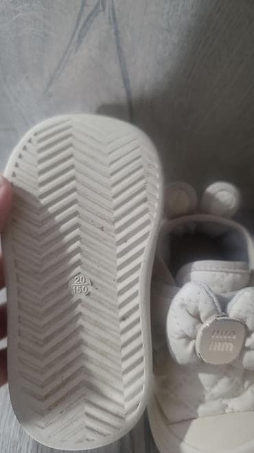 Джинсы и брюки: Детские кроссовки B.B.Y.BABY, белые - Модель: утеплённые — 4