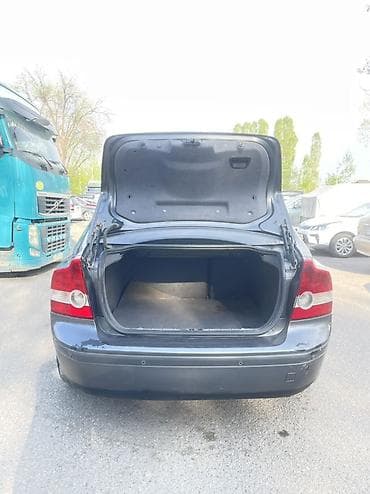чоп матор: Volvo S40: 2004 г., 2.4 л, Автомат, Бензин, Седан — 5