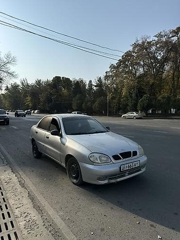 х5 м: Daewoo Lanos: 1996 г., Ручные, Бензин, Седан — 1