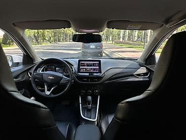 шевро оних: Chevrolet Onix: 2020 г., 1 л, Автомат, Бензин, Седан — 8