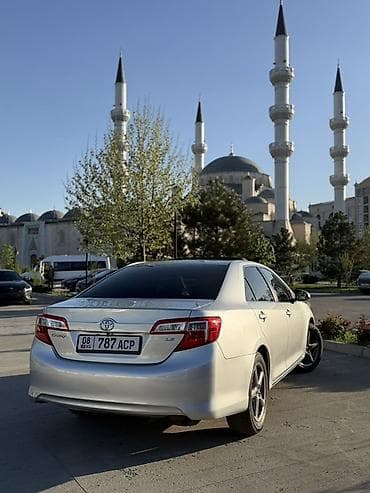 camry 2011: Toyota Camry: 2012 г., 2.5 л, Автомат, Бензин, Седан — 4