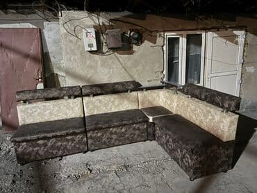 угловая кухонная мягкая мебель: Модульный диван — 1