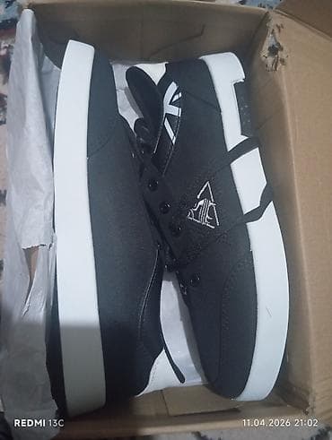 подросковый обувь: Мужские кроссовки, 43, Новый, цвет - Черный, Бесплатная доставка — 4