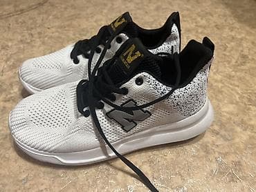 apple magic mouse 2: Мужские кроссовки, 39, 39.5, 41, Новый, цвет - Белый — 1