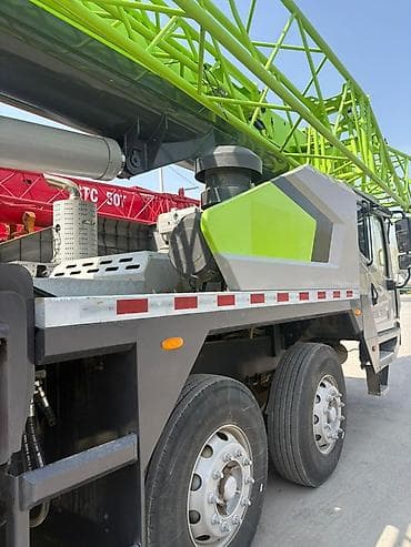 corolla e120: Автокран, Zoomlion — 4