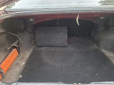 suzuki авто: Volkswagen Vento: 1994 г., Механика, Бензин, Седан — 5