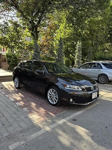 Продажа авто: Lexus CT: 2012 г., 1.8 л, Вариатор, Гибрид, Хэтчбэк — 2