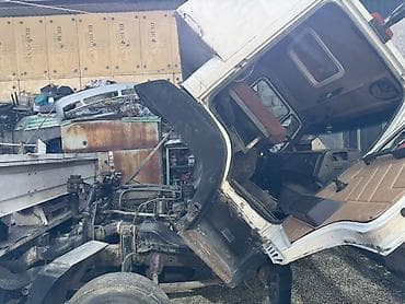 es 250: Эвакуатор, Mercedes-Benz, 1989 г., Сдвижная — 1