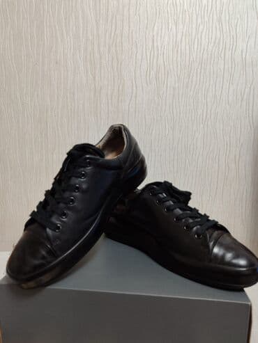 обувь ecco: Мужские кроссовки, 40, Ecco, Б/у, цвет - Черный, Самовывоз — 1