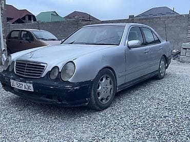 Mercedes-Benz E-Class: 1995 г., 3.2 л, Автомат, Газ, Седан — 4