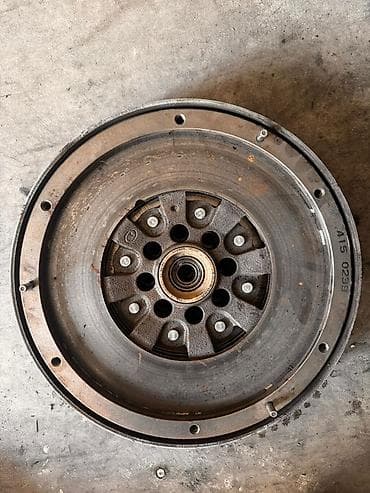 Детали ходовой части: Маховик Mercedes-Benz — 1