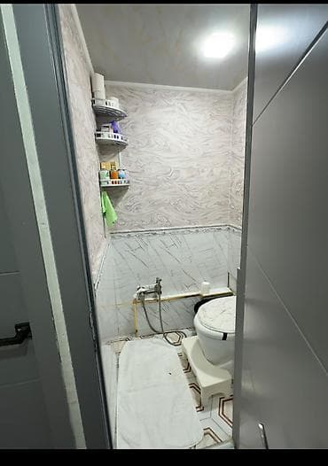 продаю 4 комнатную квартиру: 2 комнаты, 52 м², 105 серия, 4 этаж — 2